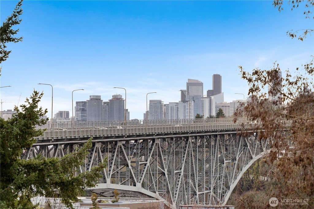 Photo of 724 N 36th Street, Seattle, WA 98103 (MLS # 2523521)