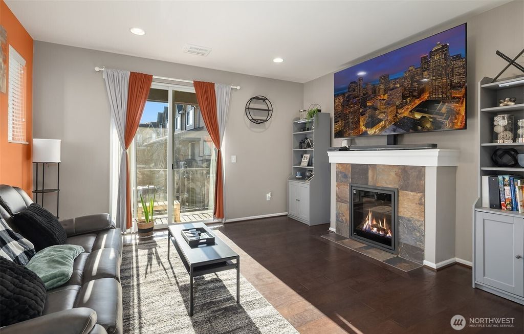 Photo of 1903 112th Place SE, Everett, WA 98208 (MLS # 2502985)