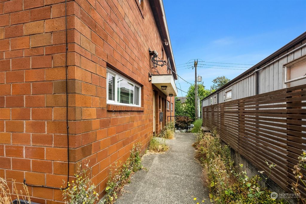 Photo of 6513 NE 4th Avenue NE, Seattle, WA 98115 (MLS # 2042698)