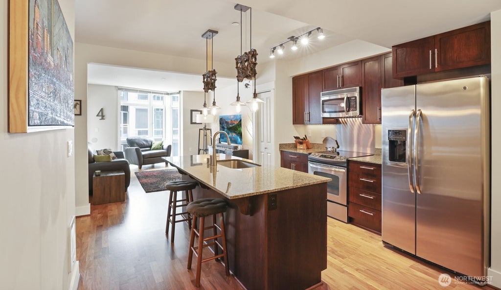 Photo of 699 John Street #513, Seattle, WA 98109 (MLS # 2570934)