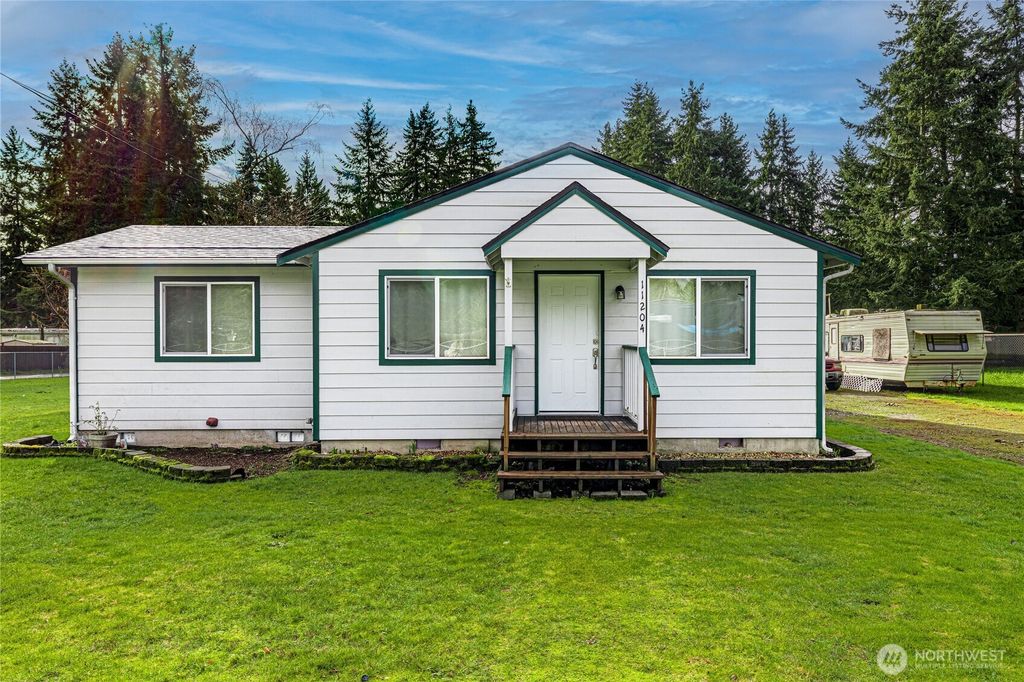 Photo of 11204 122nd Street E, Puyallup, WA 98374 (MLS # 2482856)