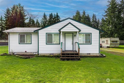 Photo of 11204 122nd Street E, Puyallup, WA 98374 (MLS # 2482856)