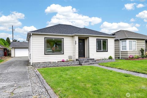 Photo of 507 19th Avenue, Longview, WA 98632 (MLS # 2506668)