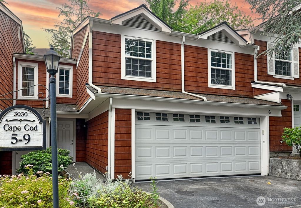 Photo of 3030 128th Avenue SE #6, Bellevue, WA 98005 (MLS # 2390899)