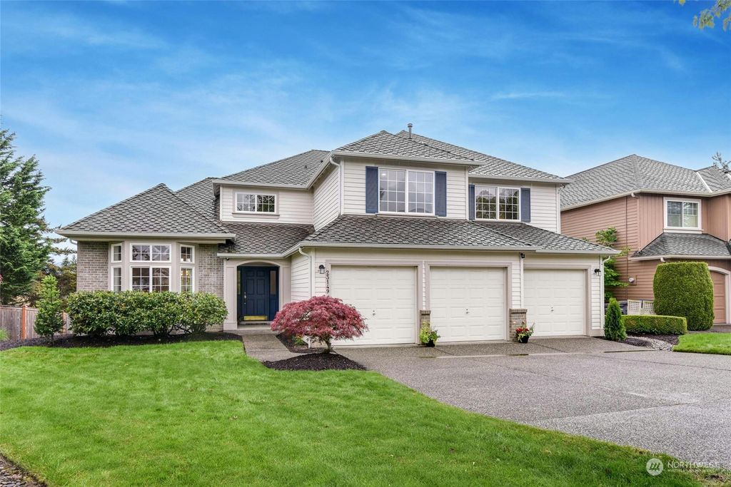 Photo of 23149 NE 14th Court, Sammamish, WA 98074 (MLS # 2243983)