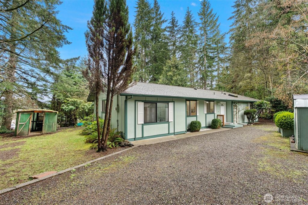 Photo of 614 SW Taft Boulevard, Port Orchard, WA 98367 (MLS # 2490237)