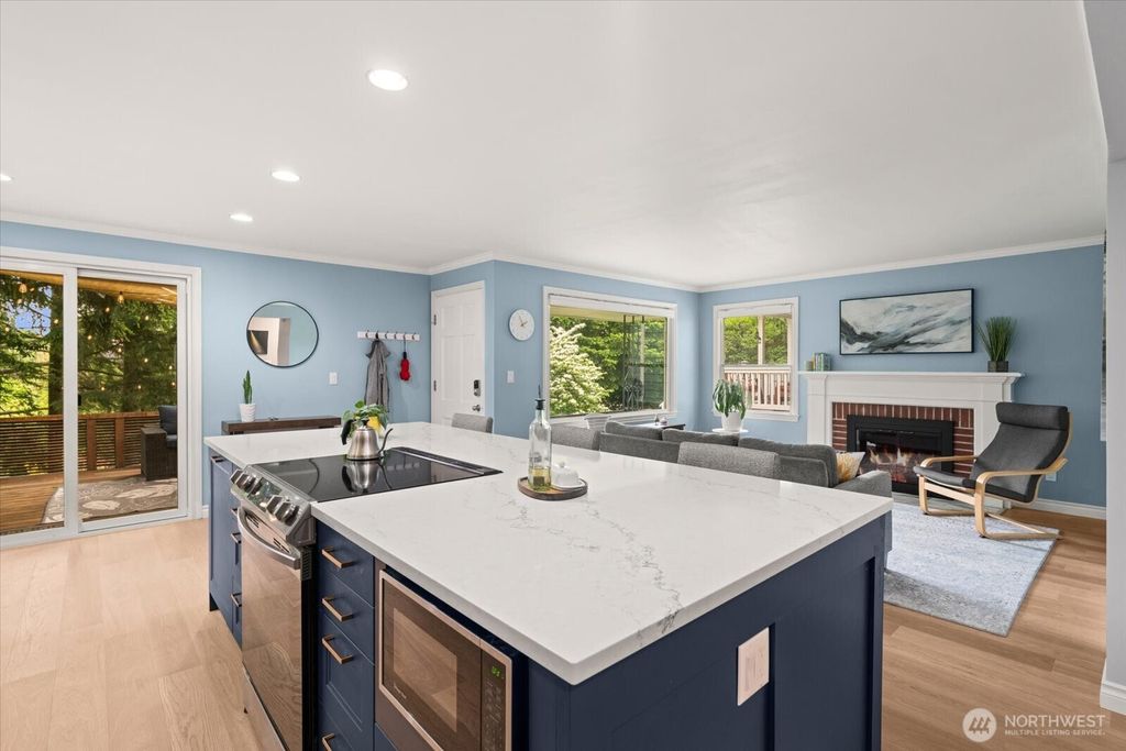 Photo of 2129 42nd Avenue SW, Seattle, WA 98116 (MLS # 2526788)