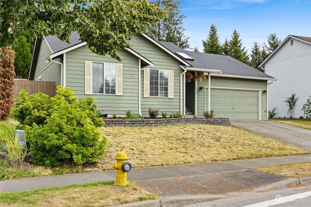 Photo of 19129 Crown Ridge Boulevard, Arlington, WA 98223 (MLS # 2143716)