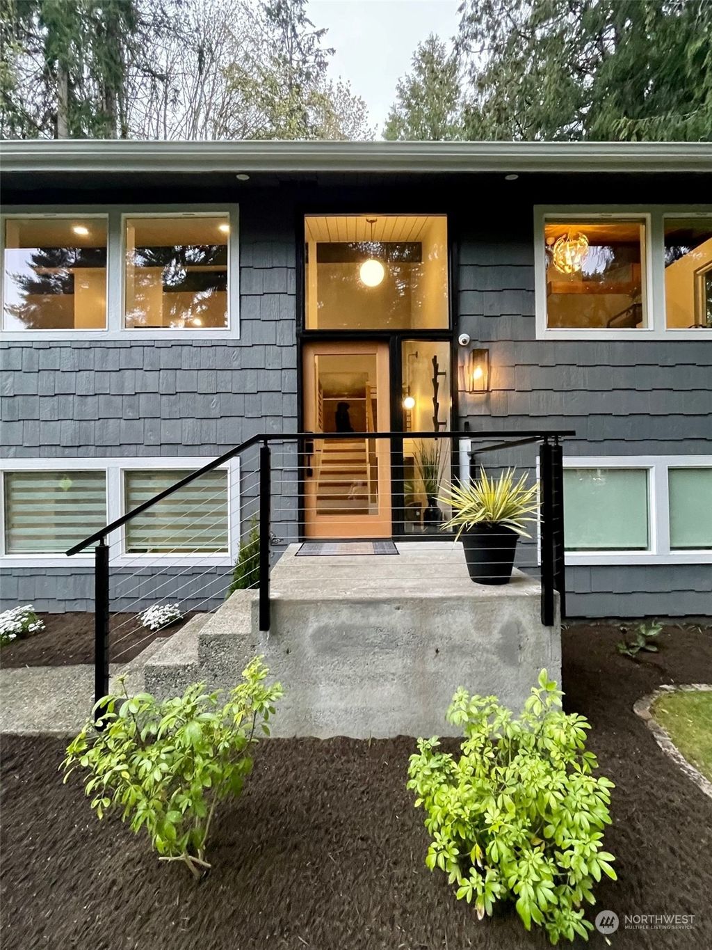 Photo of 20231 37th Avenue NE, Lake Forest Park, WA 98155 (MLS # 2065015)