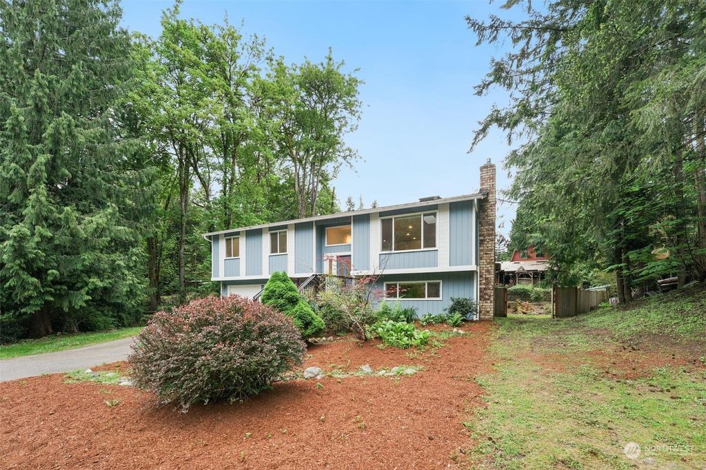 Photo of 22005 NE 1st Street, Sammamish, WA 98074 (MLS # 2237958)