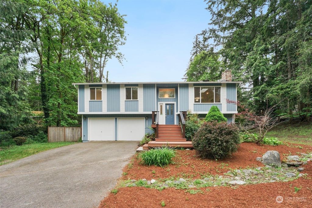 Photo of 22005 NE 1st Street, Sammamish, WA 98074 (MLS # 2237958)