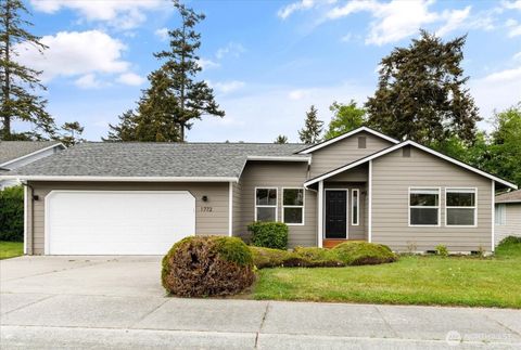 Photo of 1772 SW 16th Avenue, Oak Harbor, WA 98277 (MLS # 2519835)