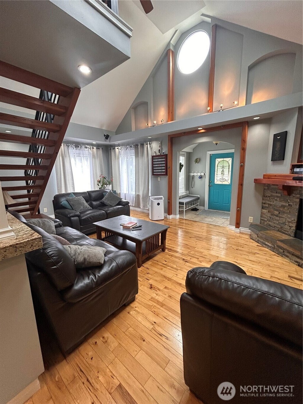 Photo of 16256 51ST Avenue S, Tukwila, WA 16256 (MLS # 2575570)