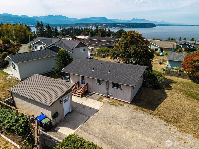 200 N Rhododendron Drive