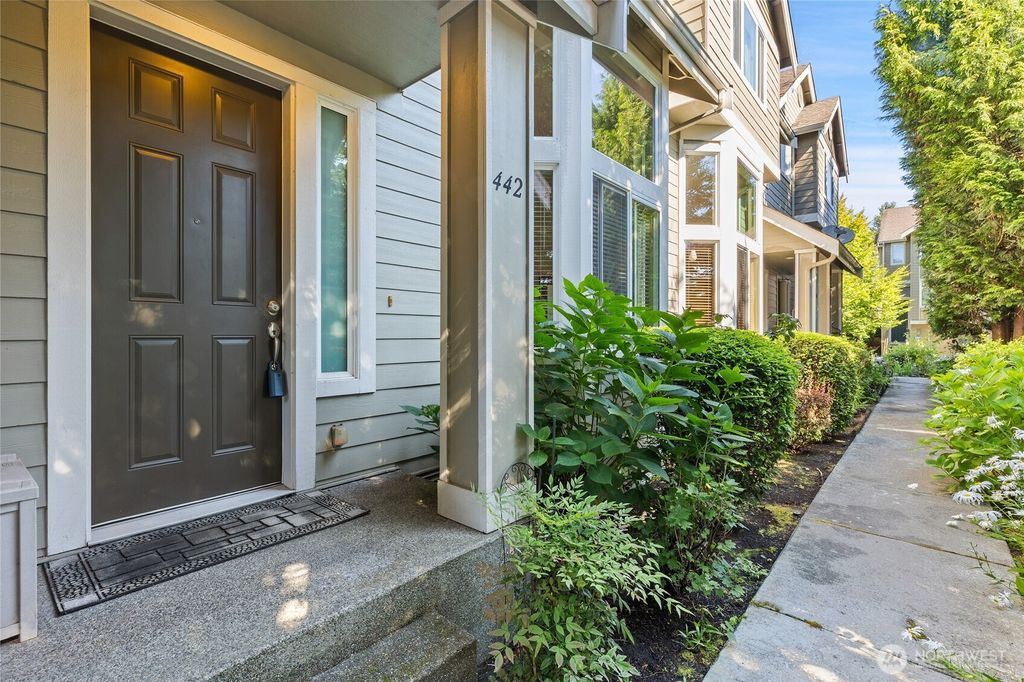 Photo of 442 Tacoma Place NE, Renton, WA 98056 (MLS # 2404570)