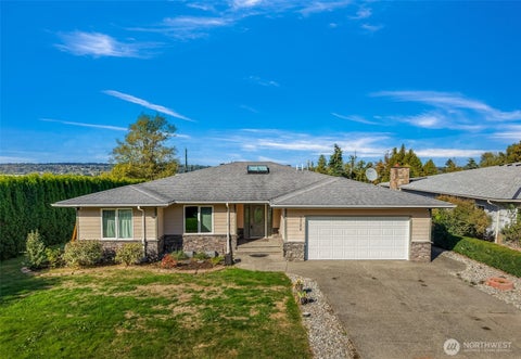 Photo of 2702 W 99th Street, Blaine, WA 98230 (MLS # 2586971)