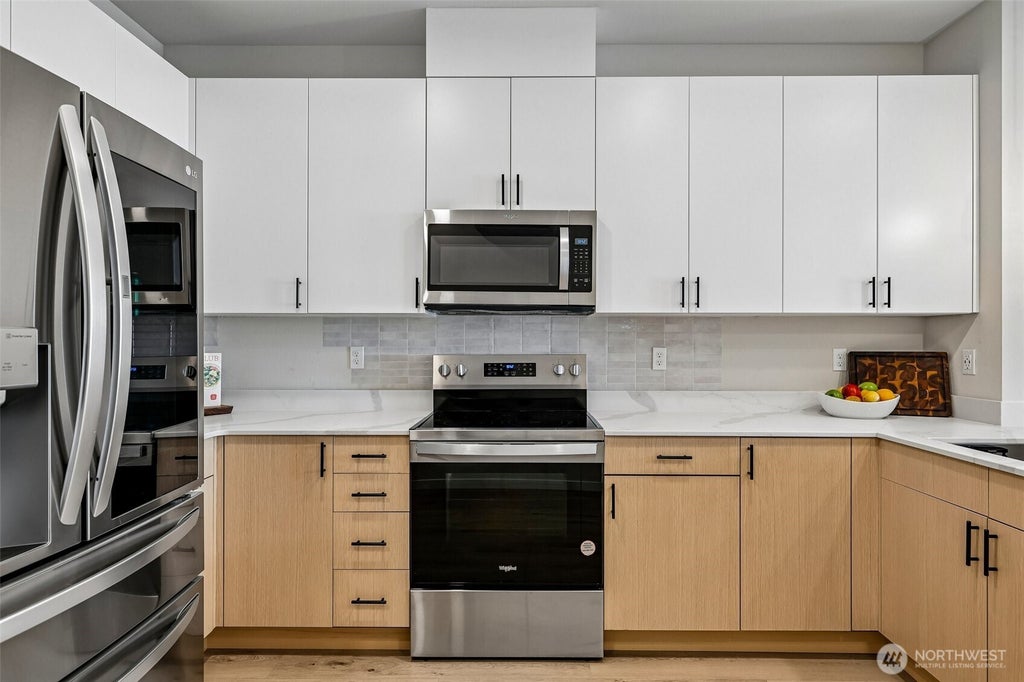 Photo of 16723 Alderwood Mall Parkway #A7, Lynnwood, WA 98037 (MLS # 2568797)