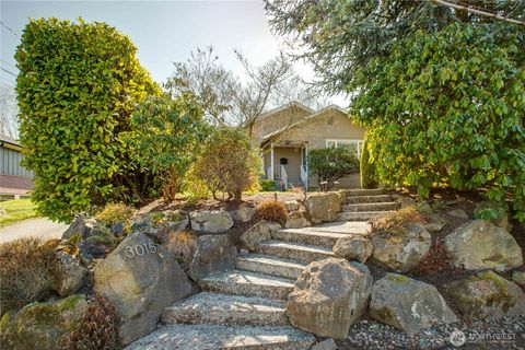 Photo of 3015 W Emerson Street, Seattle, WA 98199 (MLS # 2524717)