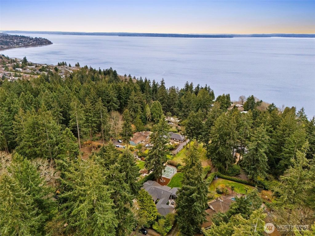 Photo of 13535 8th Avenue NW, Seattle, WA 98177 (MLS # 2341440)