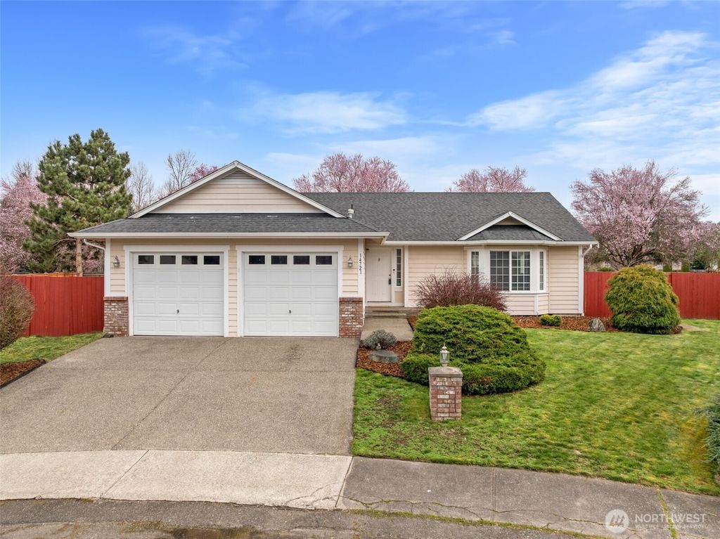 Photo of 14721 147th Street E, Orting, WA 98360 (MLS # 2493644)