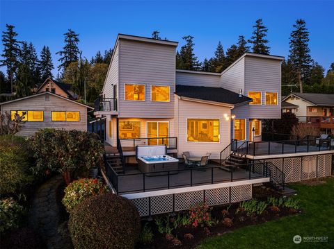 A home in Camano Island