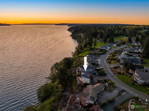 A home in Camano Island