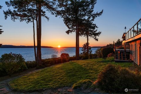 A home in Camano Island