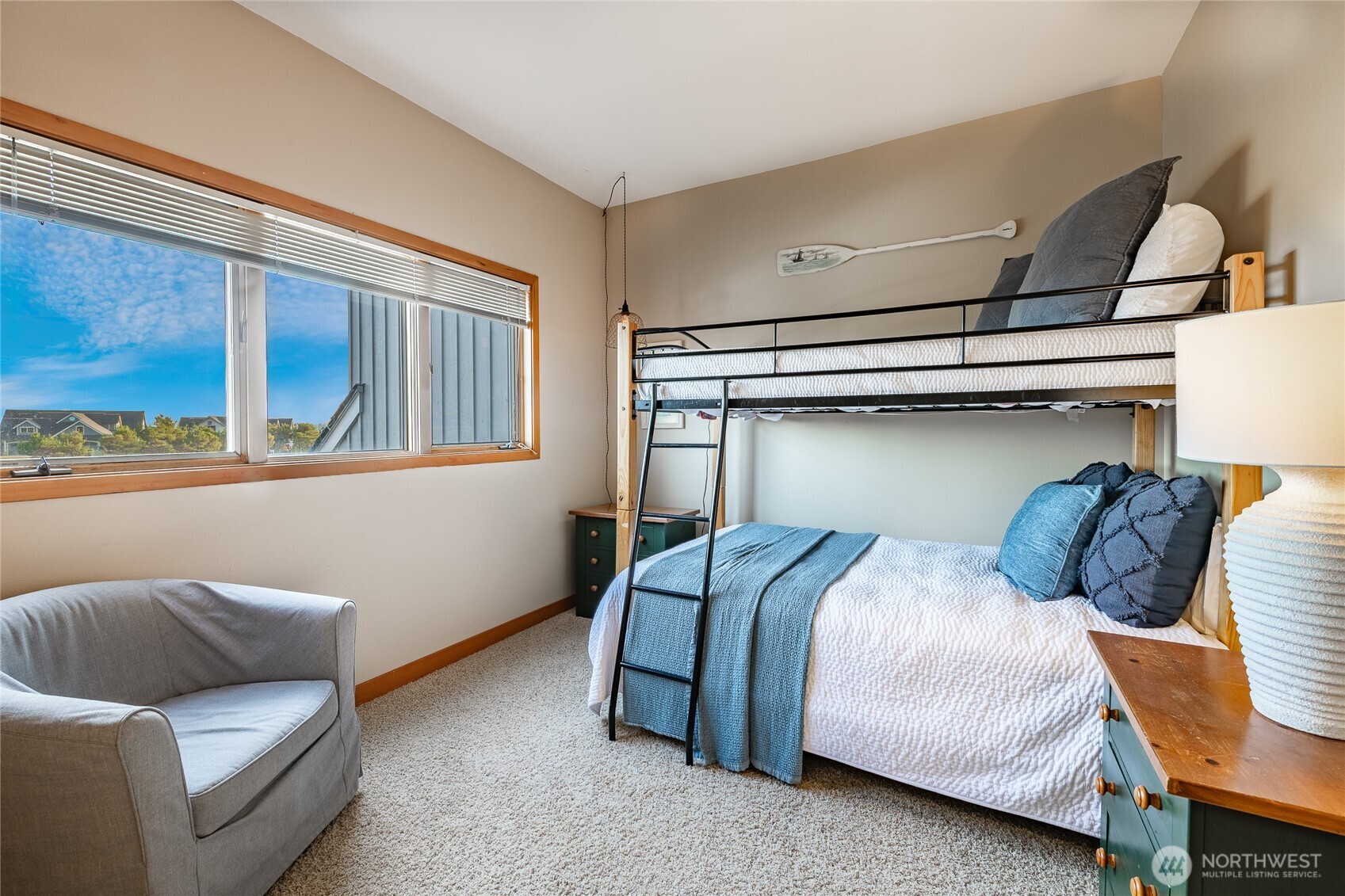 9499 Semiahmoo Parkway B4A