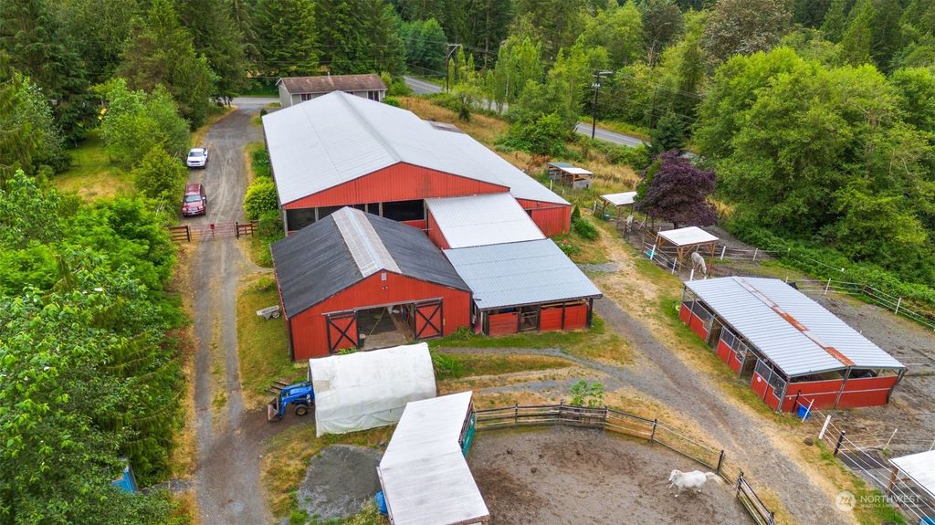 Photo of 11901 215th Place SE, Snohomish, WA 98296 (MLS # 2269863)