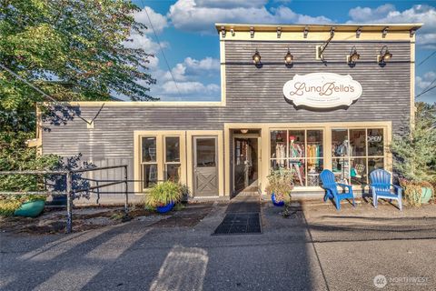 17411 Vashon Highway SW Vashon WA 98070