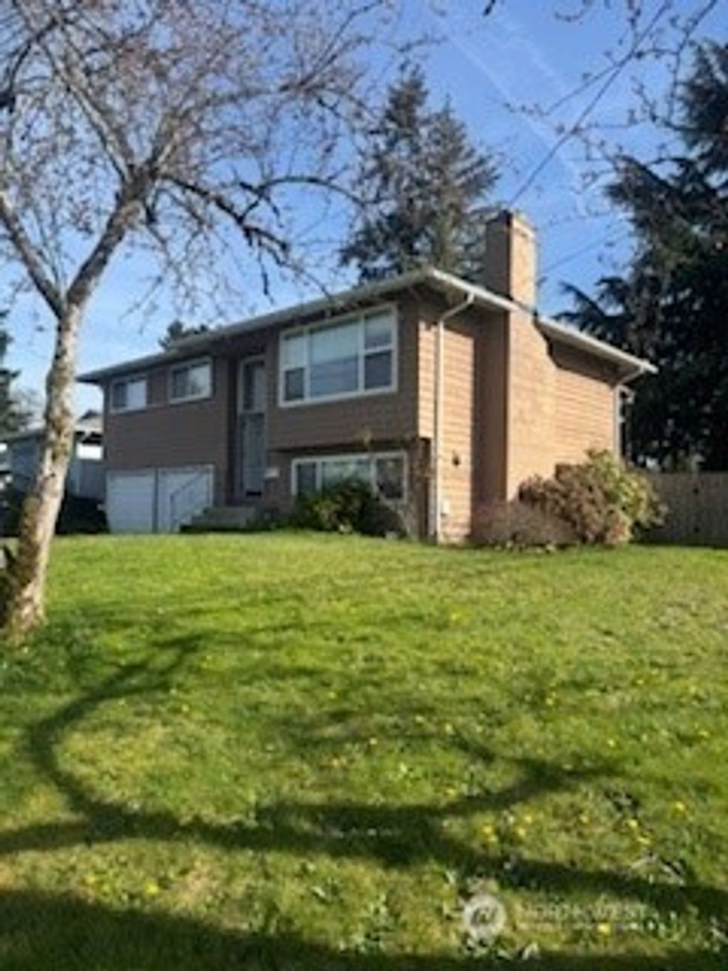 Photo of 4205 288th Place, Auburn, WA 98001 (MLS # 2379841)