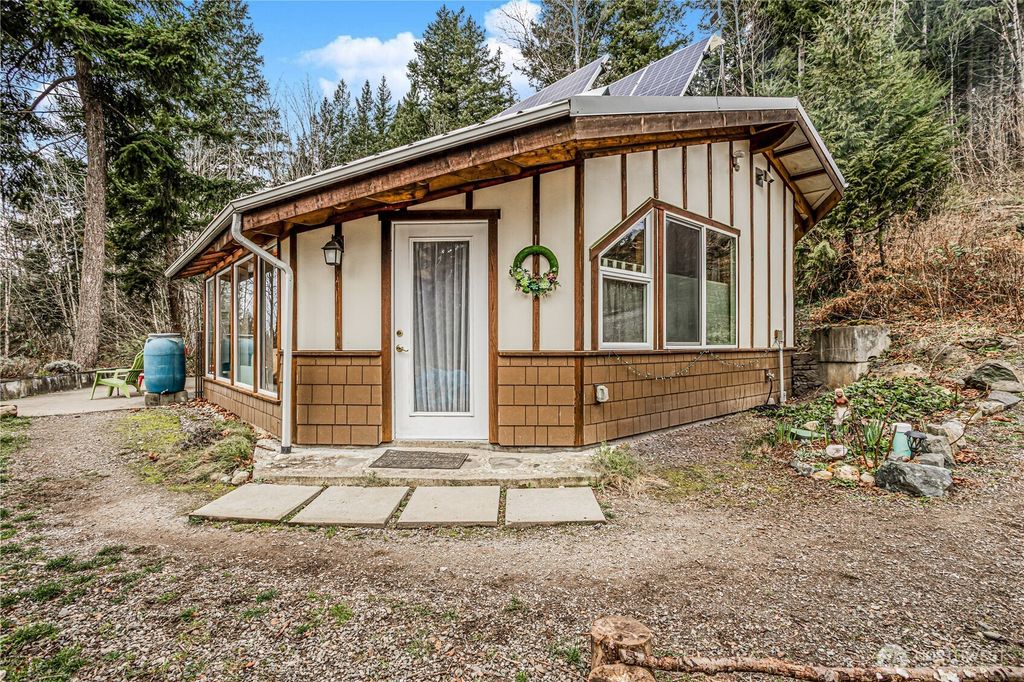 Photo of 5450 Reese Hill Road, Sumas, WA 98295 (MLS # 2479609)