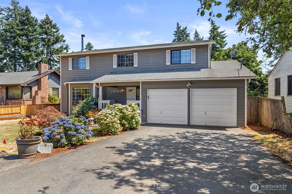 Photo of 12724 Evanston Avenue N, Seattle, WA 98133 (MLS # 2428733)