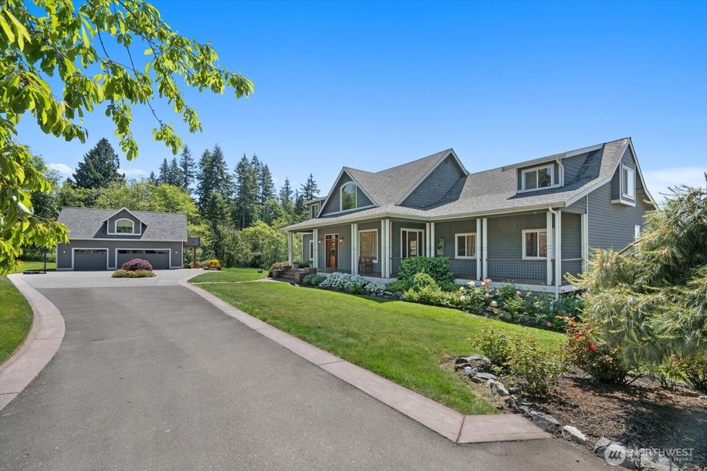Photo of 7804 S Lake Stevens Road, Lake Stevens, WA 98258 (MLS # 2552434)