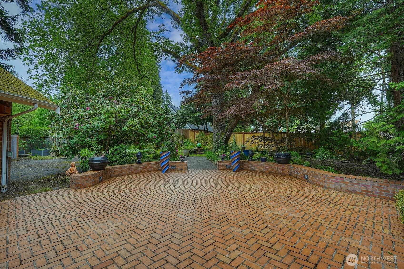 11417 Gravelly Lake Drive SW