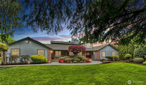 Photo of 15210 106th Street E, Puyallup, WA 98374 (MLS # 2517557)