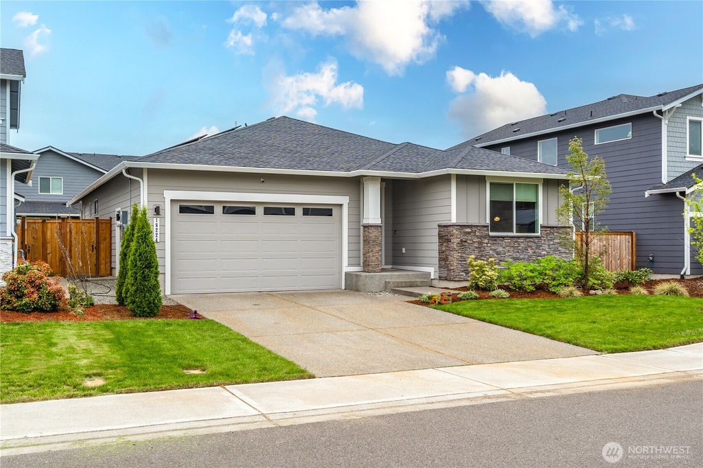 Photo of 18224 134th Avenue E, Puyallup, WA 98374 (MLS # 2519471)
