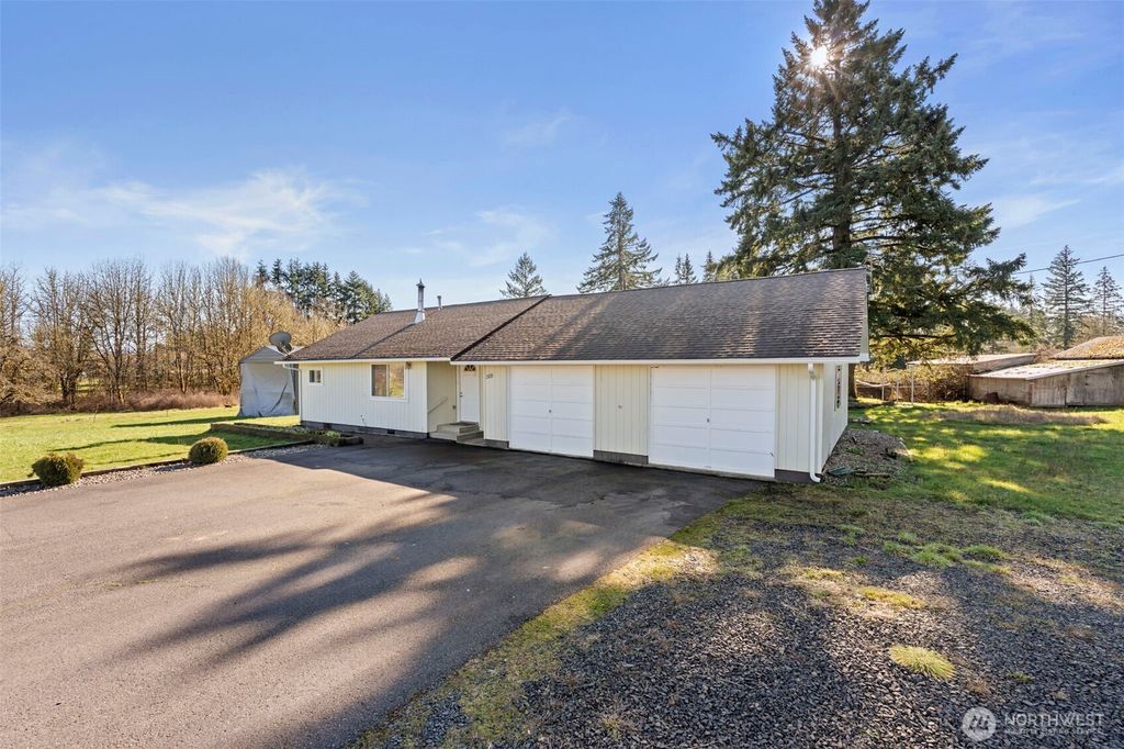 Photo of 209 Drews Prairie Road, Toledo, WA 98591 (MLS # 2480013)