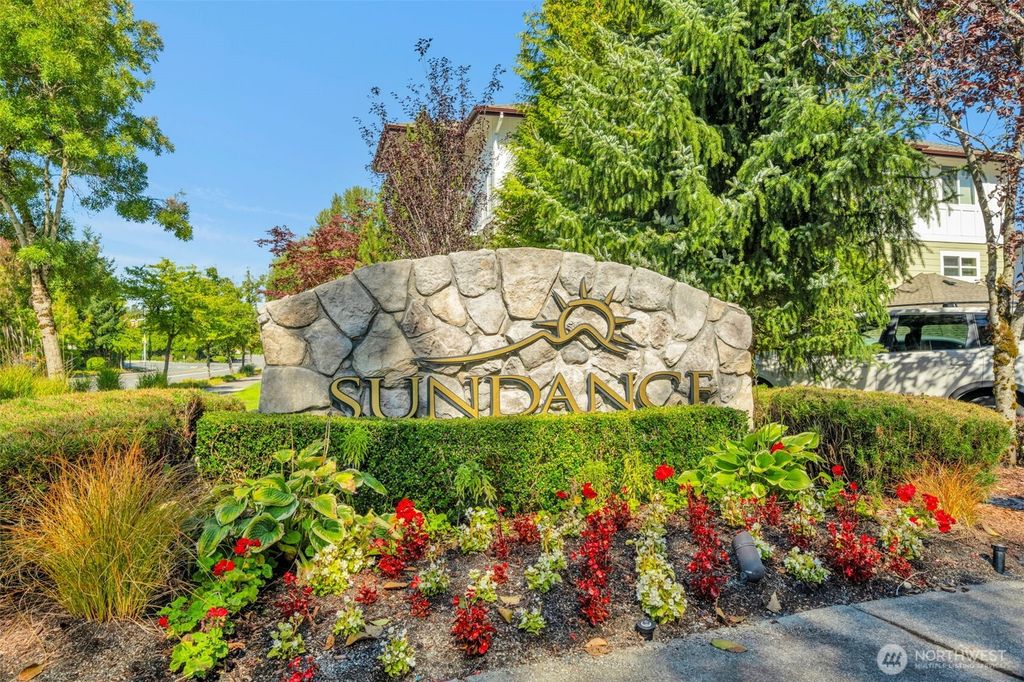 Photo of 23925 NE 115th Lane #304, Redmond, WA 98053 (MLS # 2433727)