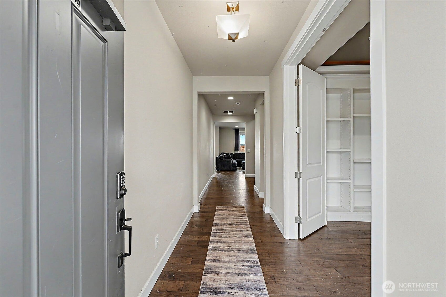 11402 175th Street E