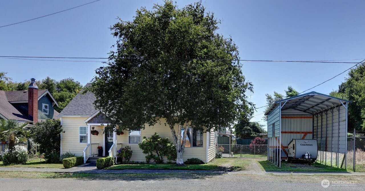 201 Main Street