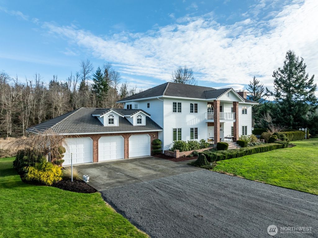 Photo of 47108 290th Ave SE Ave, Enumclaw, WA 98022 (MLS # 2467489)