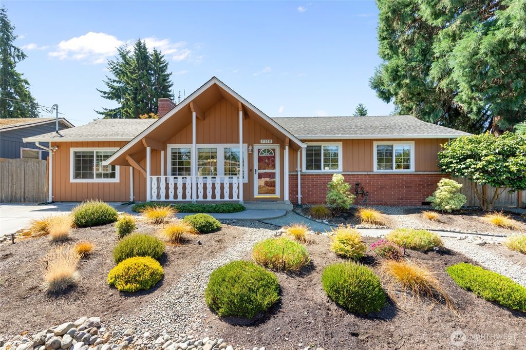 Photo of 7110 192nd Place SW, Lynnwood, WA 98036 (MLS # 2404132)