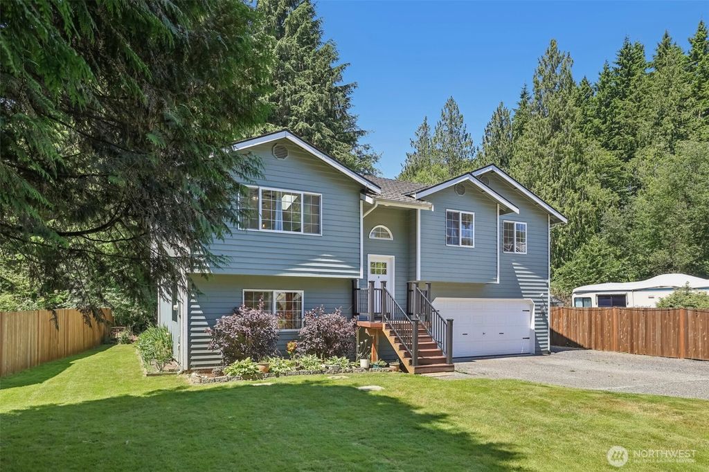 Photo of 12128 167th Drive NE, Arlington, WA 98223 (MLS # 2376585)