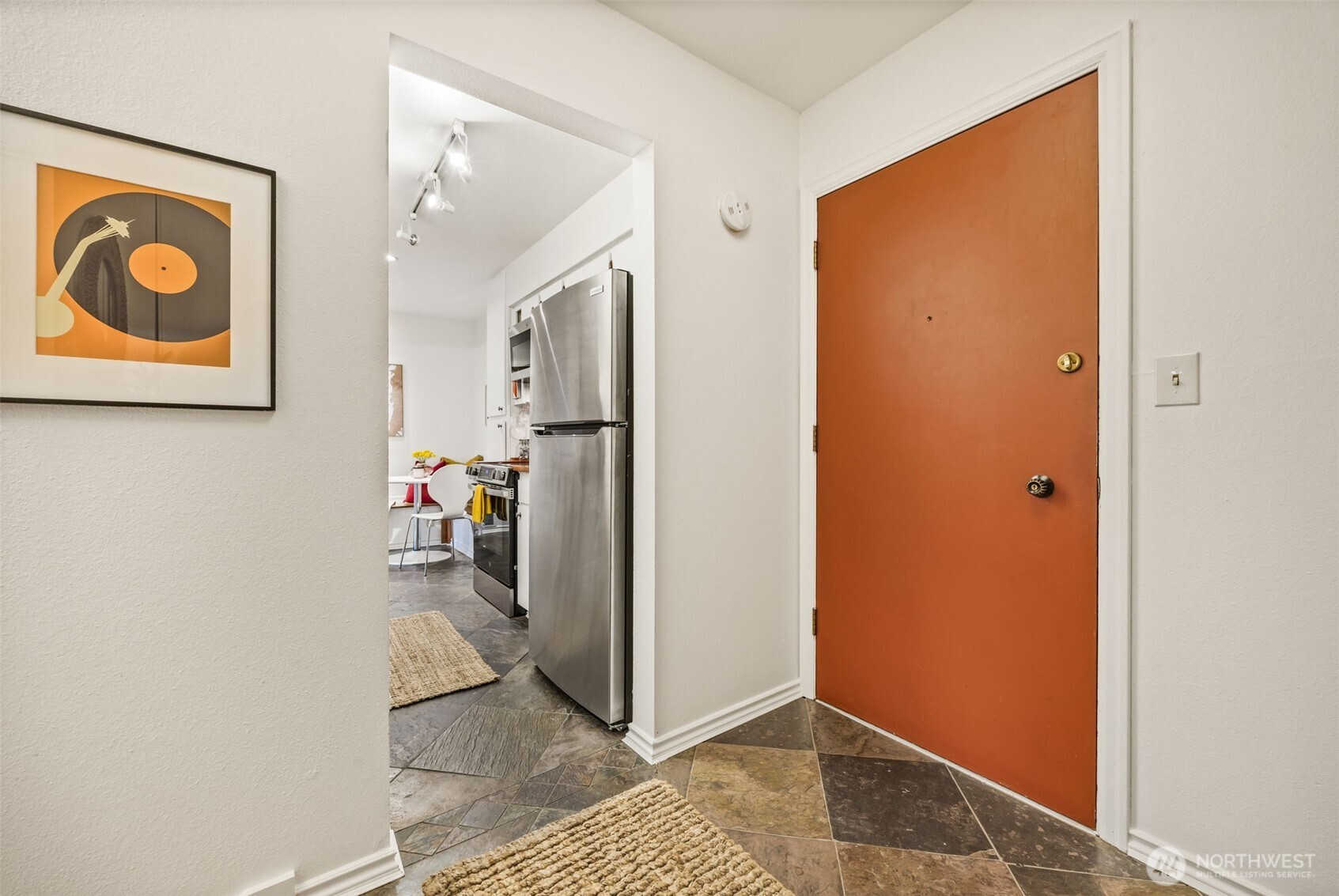 2301 NE 65th Street 202