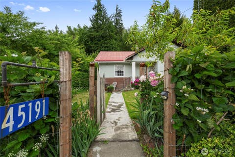 Photo of 45191 Main Street, Concrete, WA 98237 (MLS # 2524951)
