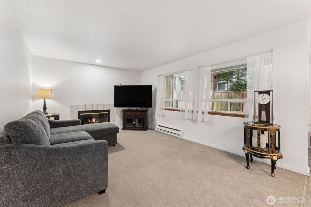 Photo of 1626 Grant Avenue S #D101, Renton, WA 98055 (MLS # 2364328)