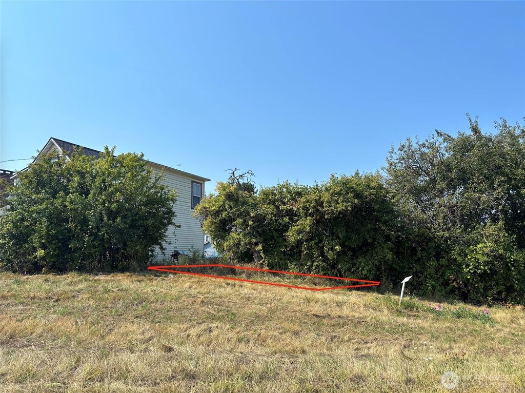 Photo of 5943 29th ave Ave S #B, Seattle, WA 98108 (MLS # 2420171)