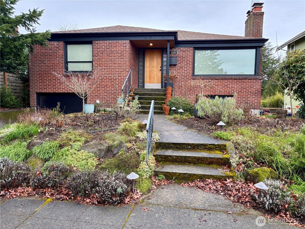 Photo of 5616 45th Avenue SW, Seattle, WA 98136 (MLS # 2352894)