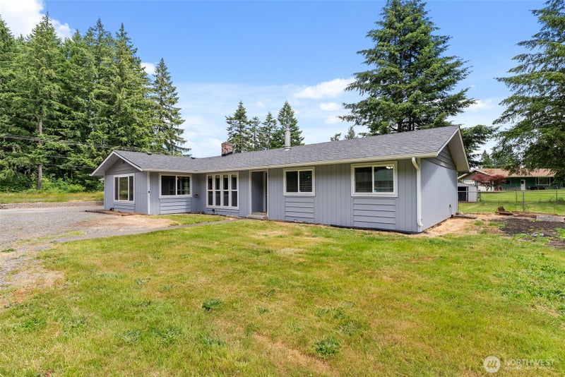 636 Highway 603 B